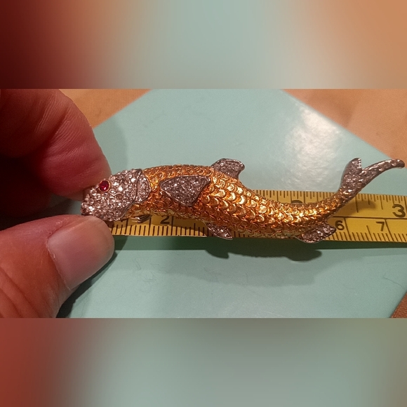 Rare Fish Brooch By MMA Metropolitan Museum of Art - Picture 13 of 14